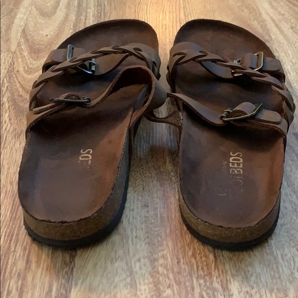 Sandals - Picture 3 of 3